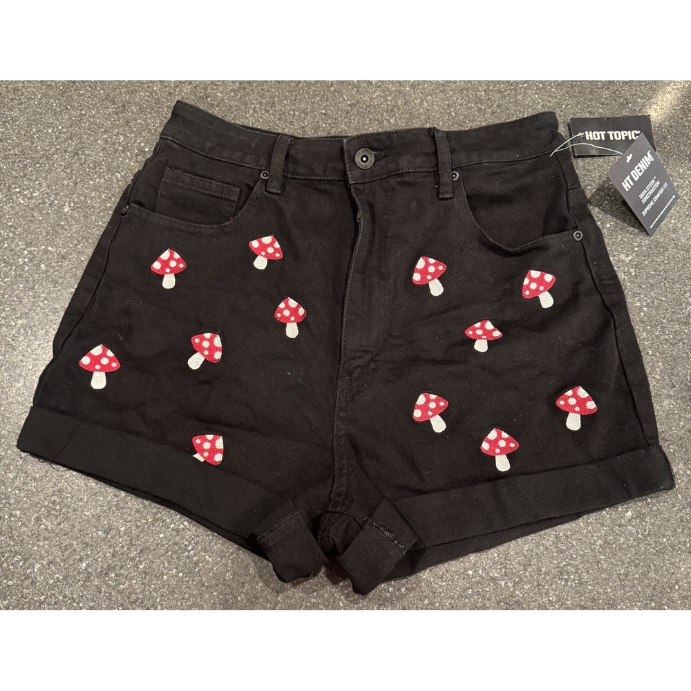 NEW Hot Topic Embroidered Mushroom Black Mom Shorts‎ Size 9